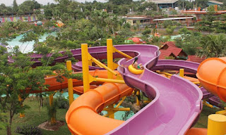 Raft Slide Water Kingdom Mekarsari